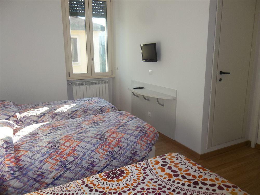 Hotel Amalfi Milaan Buitenkant foto