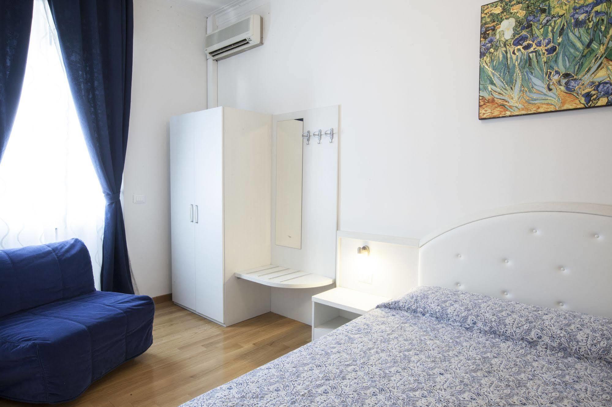 Hotel Amalfi Milaan Buitenkant foto